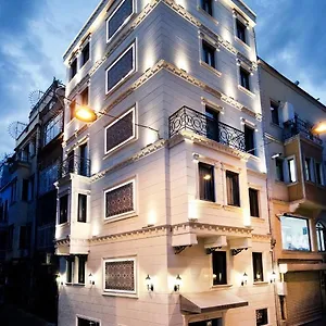 pera-line.istanbul-turkeyhotels.com/